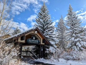 Slopeside 2730A by SummitCove Lodging